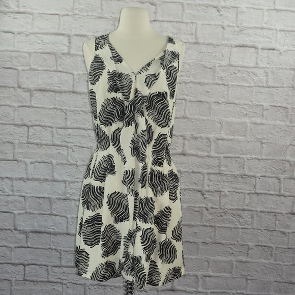 Diane von Furstenberg Silk Bahar Dress 4 - Picture 2 of 10